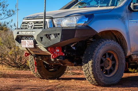 Offroad Animal Predator Bull Bar - Toyota Hilux N80 2015-2019