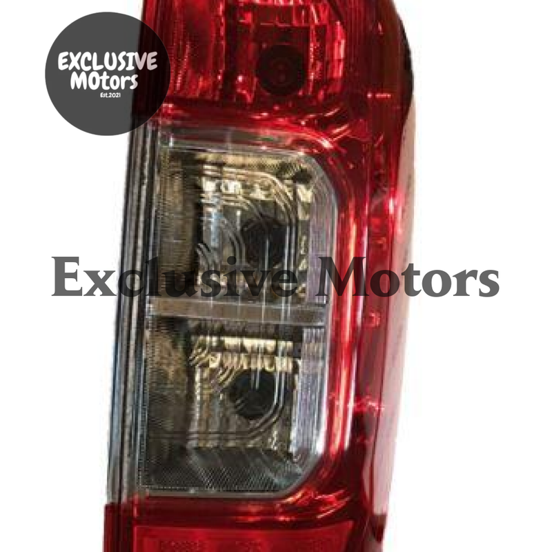 Nissan Navara Right-Hand Tail Light (2014-2019)