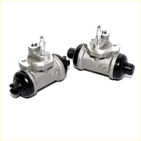 Silver and black 15/16 rear wheel brake cylinder with machined metal body and rubberized end caps for nissan pathfinder terrano wd21