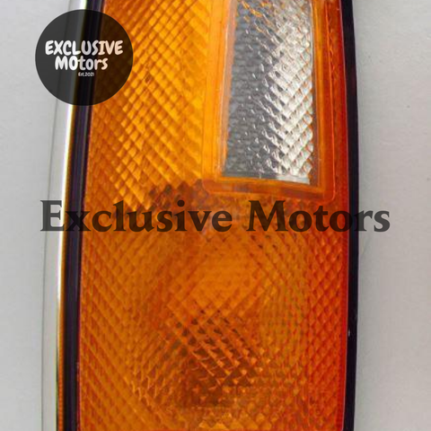 Nissan Navara Right-Hand Corner Light, Chrome (1986-1992)
