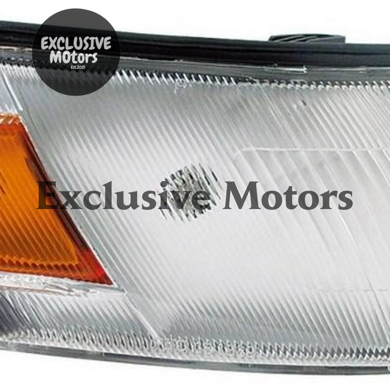 Toyota Corolla Right-Hand Corner Light (1992-1997)