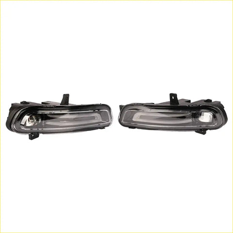 2 black plastic and clear lens fog light assemblies for driver and passenger side jeep grand cherokee 2017 to 2021