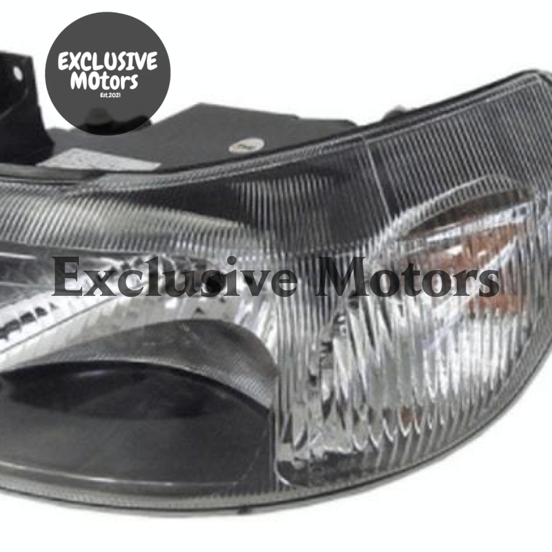 Ford Transit Left-Hand Headlight (2000-2006)
