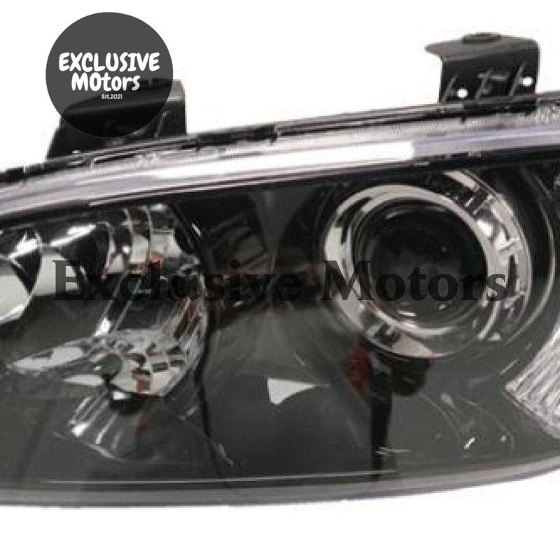 Holden VE Commodore Left-Hand Headlight (2006-2010)