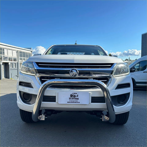 White holden colorado pickup with a chrome 304 stainless steel nudge bar and black grille from 2012-2020 model