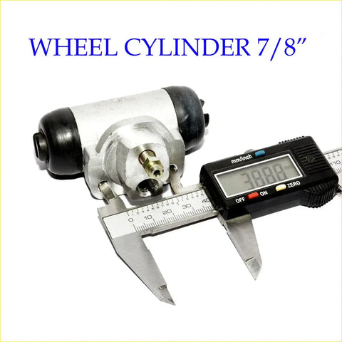 Silver metal 7/8 rear brake cylinder with black rubber boots for nissan laurel sedan 1980-1984 back view