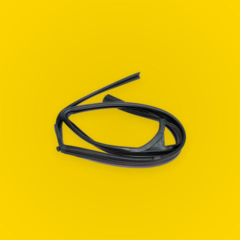 Front Glass Run Channel Seal for Nissan D22 Navara