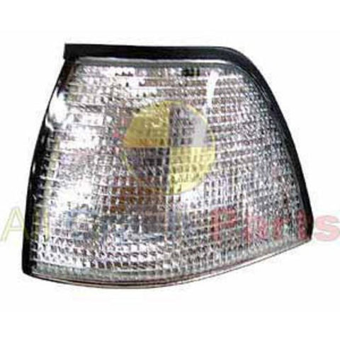 APG All Crash Front Park / Indicator Lamp Passenger Side