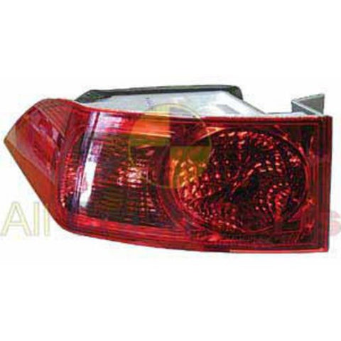 APG All Crash Tail Lamp Passenger Side Certified Suits