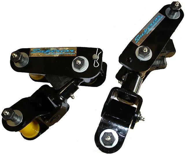 Superior Engineering LCR70DSF Drop Shackles Front Pair (LandCruiser 75 Series)