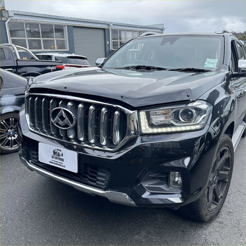 Black matte suv with a chrome grille and led headlights featuring bonnet guard protector stone guard for ldv t60 maxus 2017-2020