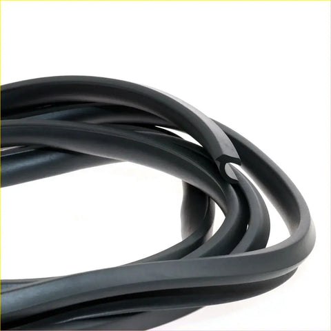 Black rubber weather stripping seal for bootlid on nissan datsun bluebird 510 1600 1968-1973