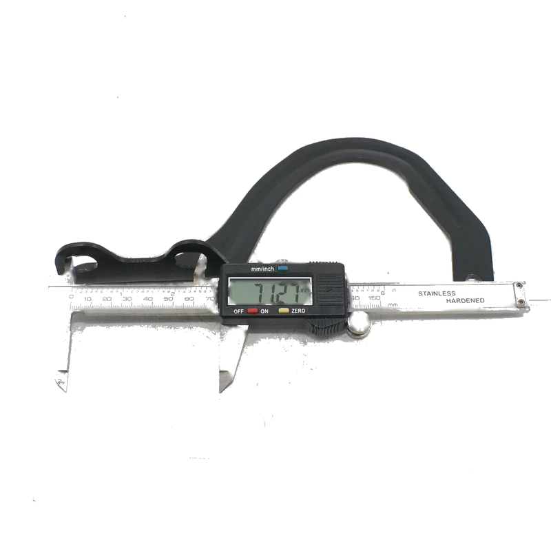 Toyota Hilux 1988-1997 Bonnet Hinge LH