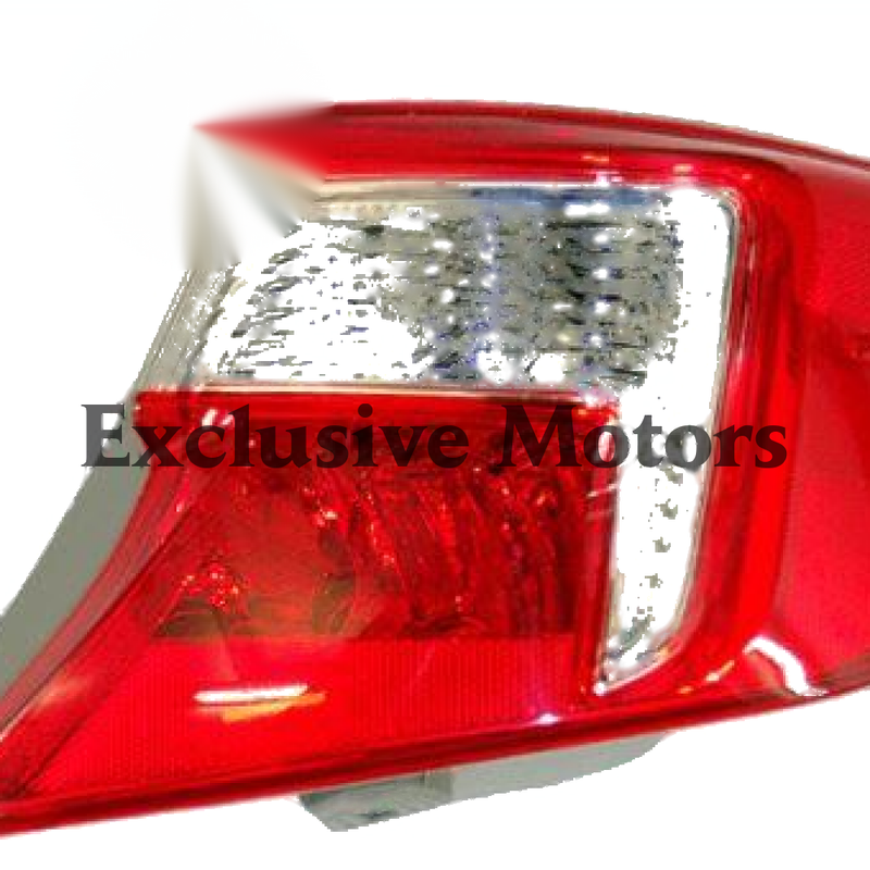 Toyota Camry Right-Hand Tail Light (2012-2016)