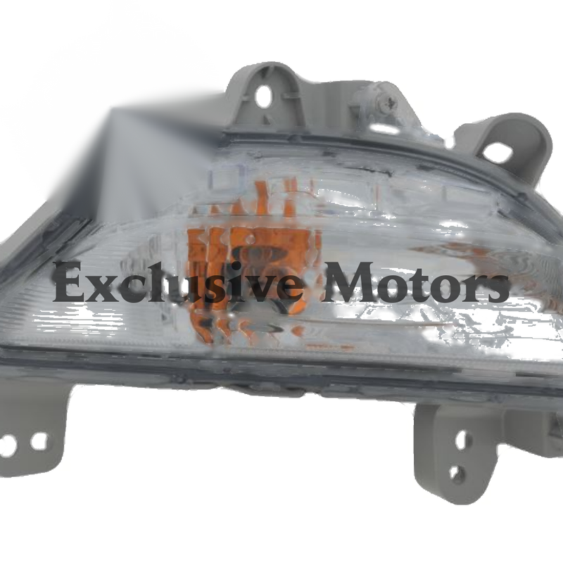 Mazda 3 Axela Right-Hand Signal Light (2014-2016)