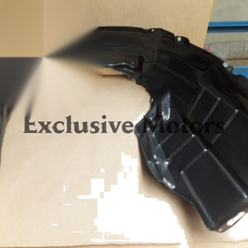 Mitsubishi Outlander Left-Hand Guard Liner (2006-2012)