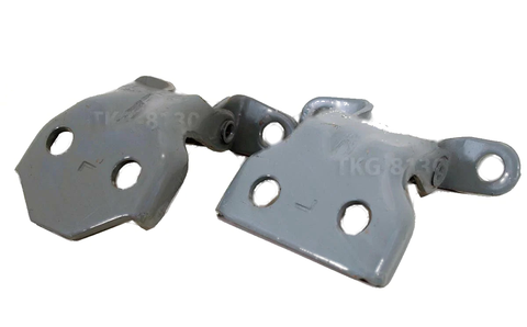 Toyota Hilux LN50 MK2 2 x Upper/Lower Door Hinges (1984-1988)