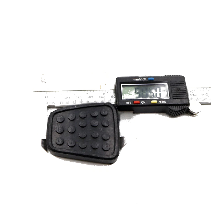 Mazda Familia Coupe / 1963-1968 Brake Clutch Pedal Pad Set