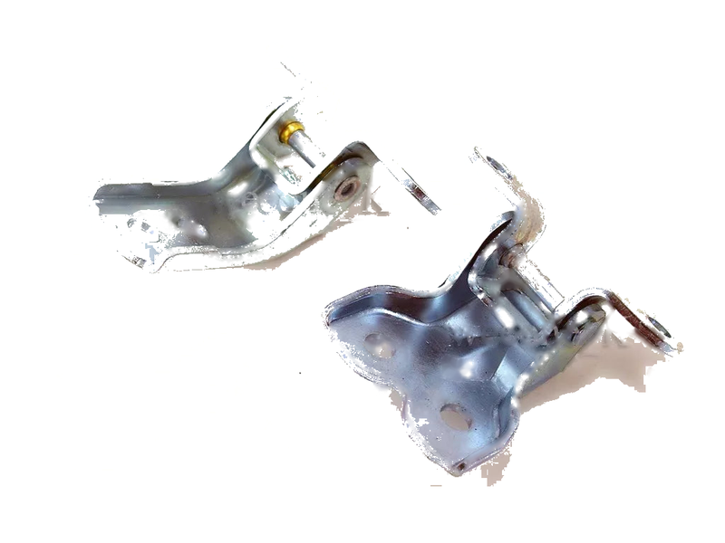 Toyota Corolla Altis 2 x Front Left Door Hinges (2001-2012)