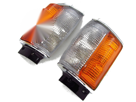 1983-1988 Toyota Hilux 4WD LN60 Chrome Corner Indicator Lights (2 x)