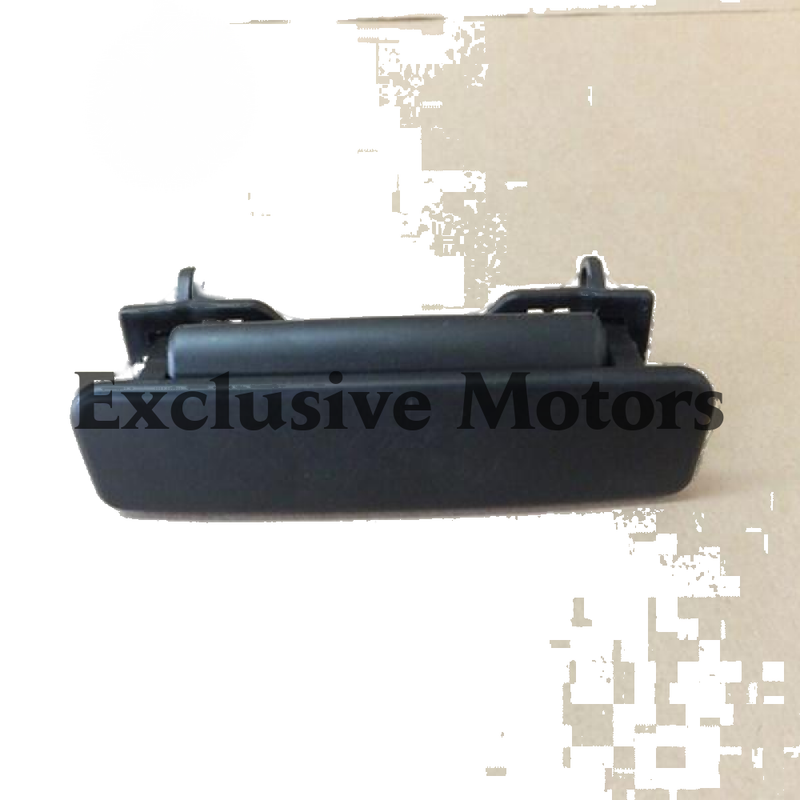 Nissan E24 Right Sliding Door Handle (1987-2001)