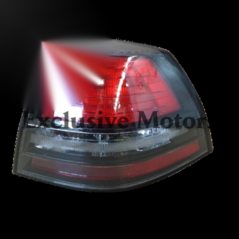 Holden VE Calais Right-Hand Tail Light (2006-2013)