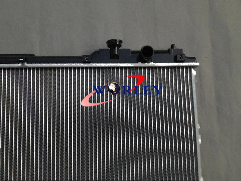 Honda CR-V RD1 2.0 (1997-2001) w / Oil Cooler, Auto & Manual Radiator