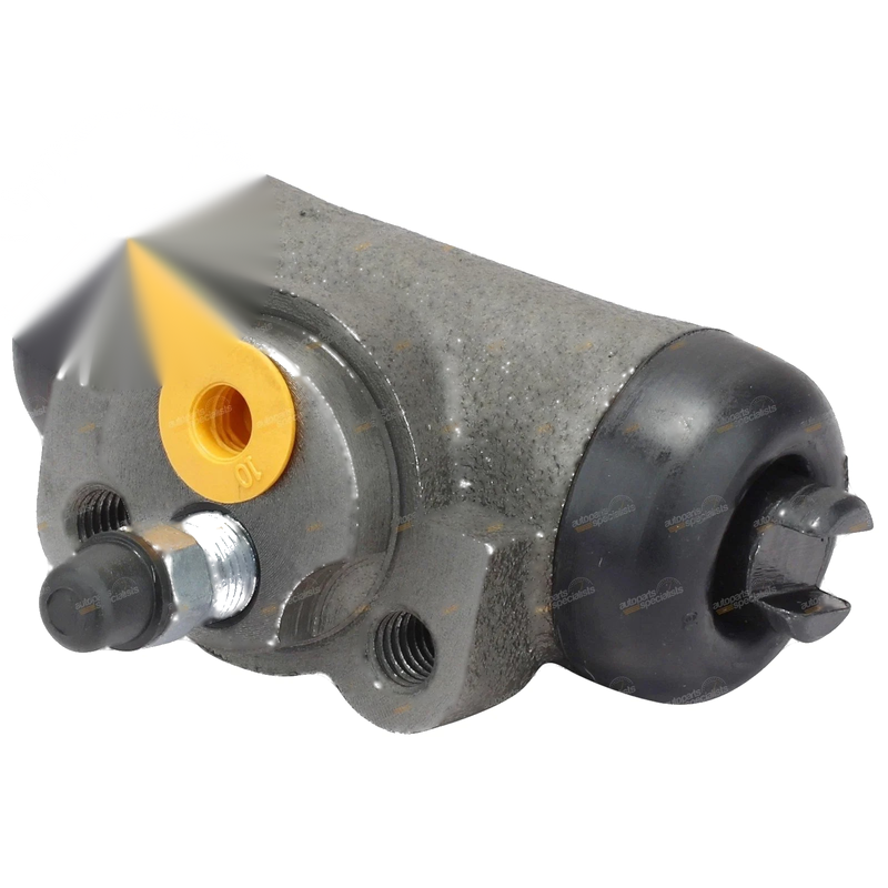 Mitsubishi Pajero NG RH Rear Wheel Cylinder 3.0L (1989-1991)
