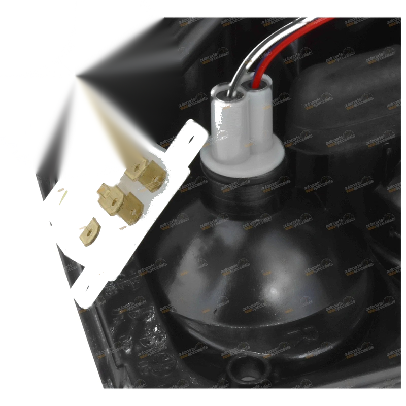 Hilux RZN174R 2 x Tail Light Pair (1997–2002)
