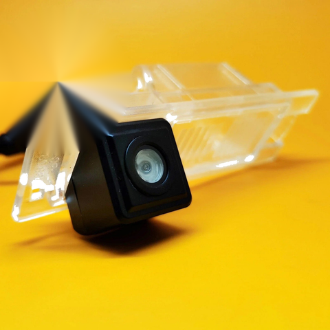 Chevrolet Camaro Rear View Backup Camera (2018–2021)