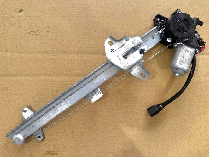 Honda Civic Front Left Window Regulator With 6 Pins Motor (2016–2021)