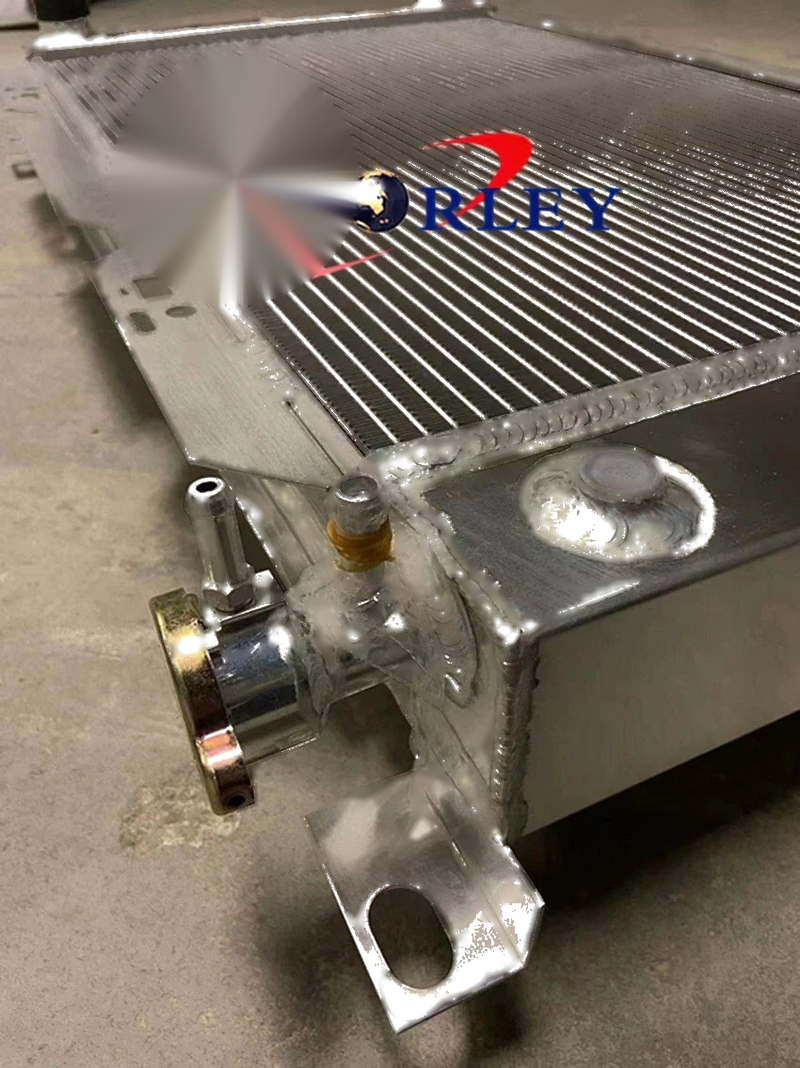 Ford F100 F150 F250 F350 Bronco V8 5.0-5.8 Aluminum Radiator (1983-1997)