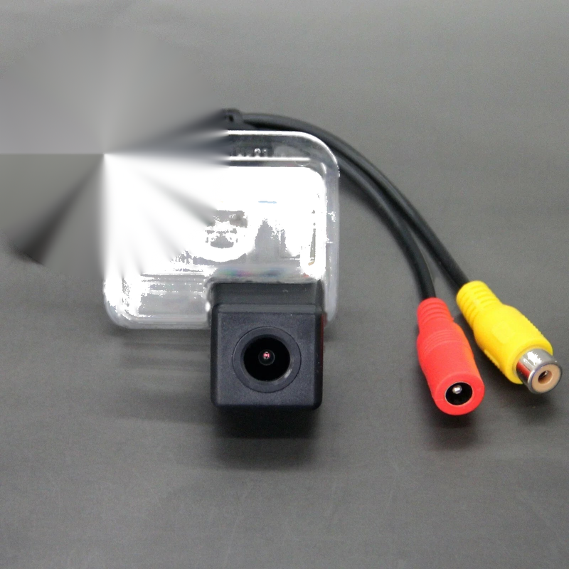 Mazda CX-7 Reverse Backup Camera (2007–2012)
