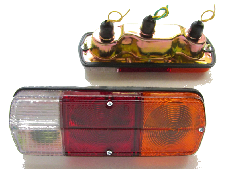 68-72 Toyota Hilux RN10 - 2 x Taillights New Tail Light