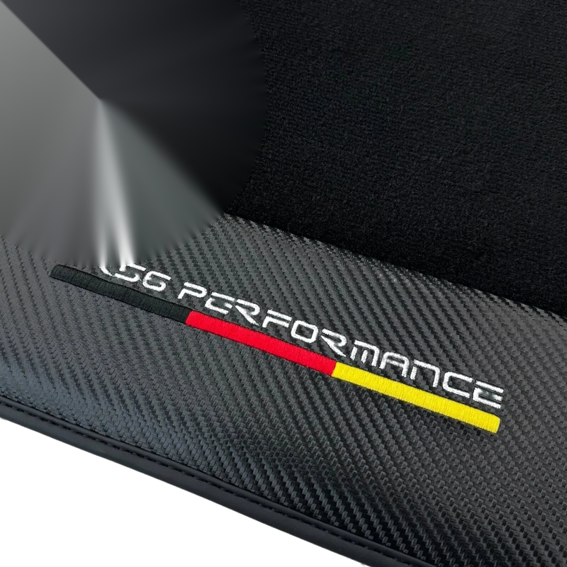 BMW Z4 E89 Convertible 2009-2016 with Carbon Black Floor Mats (2 pcs)