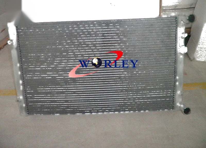 VW Golf GTI / Bora, Audi A3 / TT, Seat Leon / Toledo Aluminum Radiator (1998-2006)