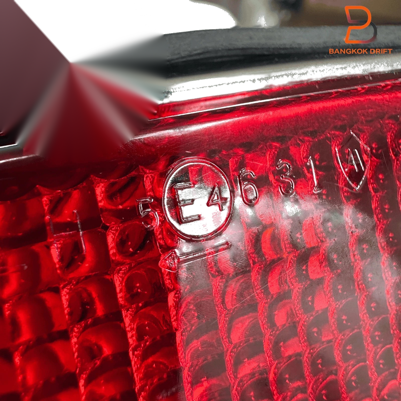 Nissan Datsun 510 240Z 260Z 280Z Pair of Red Side Marker Clearance Lights