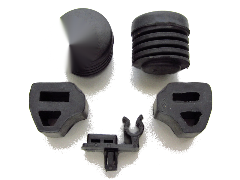 Isuzu TF TFR Trooper Holden Rodeo Hood Bonnet Rubber Bumper & Prop Rod Clamp