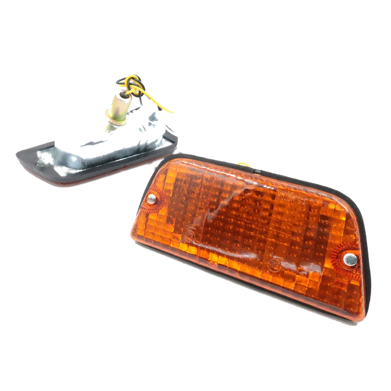 Datsun 620 1972-1979 Front Turn Signal Lights Set