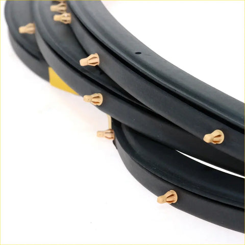 Black rubber door weatherstrip with tan plastic clips for nissan d21 pathfinder navara 1986-1997 seal