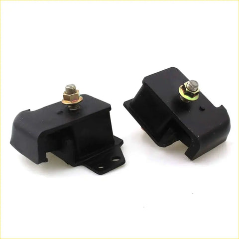 Black rubber front engine mount insulator with brass bolt and hex nut for datsun nissan 720 sd23 sd25 1980-1986