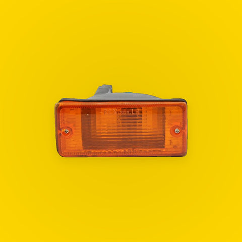 Front Turn Signal Light x2 for Nissan Sentra B11 1982-1986