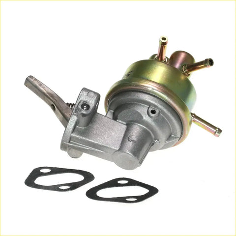 Silver and brass-colored mechanical fuel pump with gaskets for Nissan Pulsar Langley Liberta Villa 1982-1990