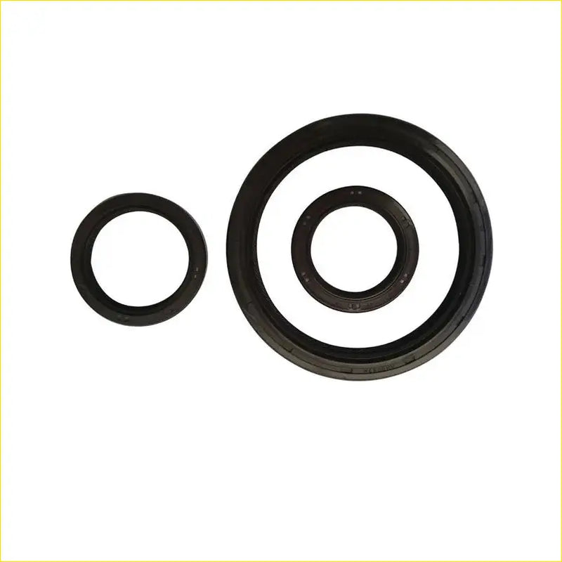 Black rubber gasket pro oil seals in two sizes for 1n toyota starlet p8 15l diesel engine crankshaft