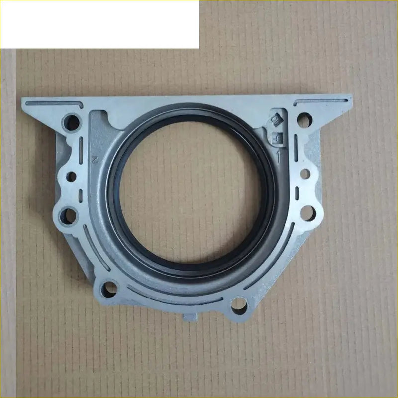 Silver metallic engine head gasket with black rubber seal ring for nissan patrol gr v 3.0 dti zd30 crankshaft oil seal