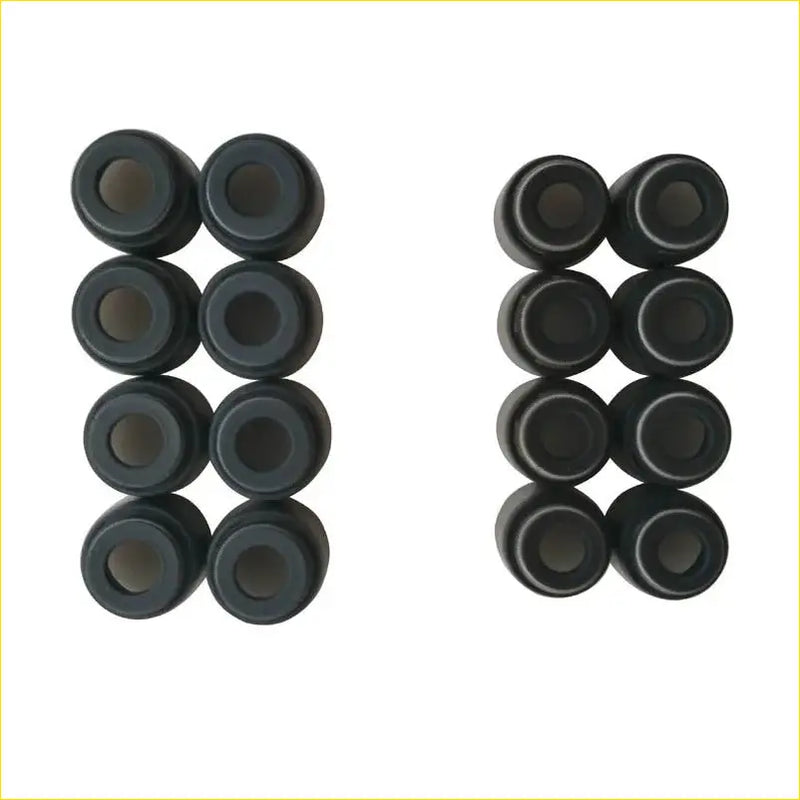 Black rubber grommets arranged in two columns for gasket pro nissan tsuru sentra sr20de valve stem oil seal set