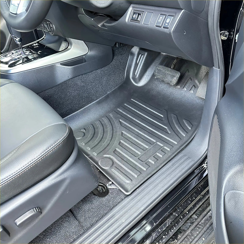 Black rubber heavy duty floor mat with ribbed texture and molded contours for nissan navara 2015-2025 fit