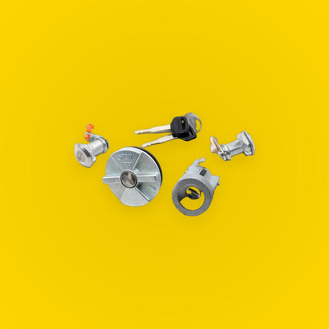 Ignition Door Fuel Cap Locks for Toyota Hilux 1983-1988