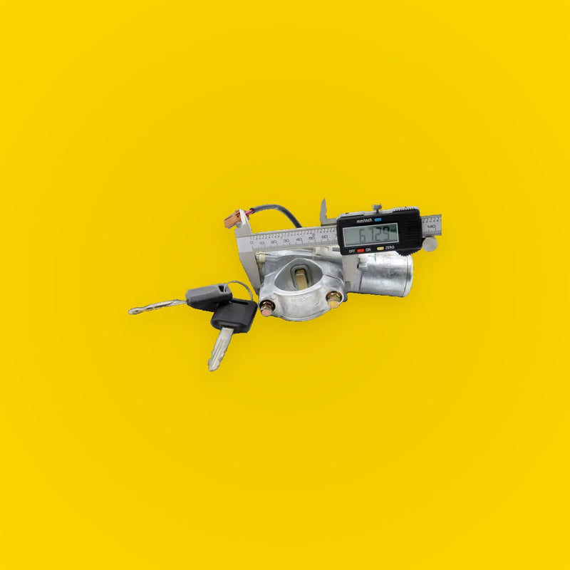 Ignition Switch Steering Lock for Nissan Terrano Regulus Infiniti QX4 1999-2001