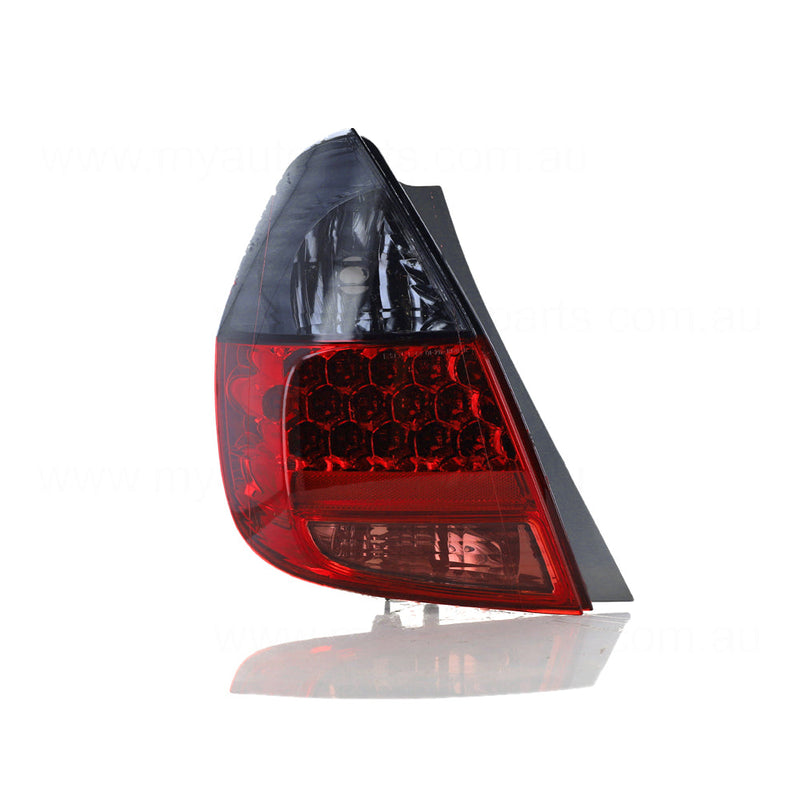 APG All Crash Aftermarket Tail Lamp Passenger Side suits